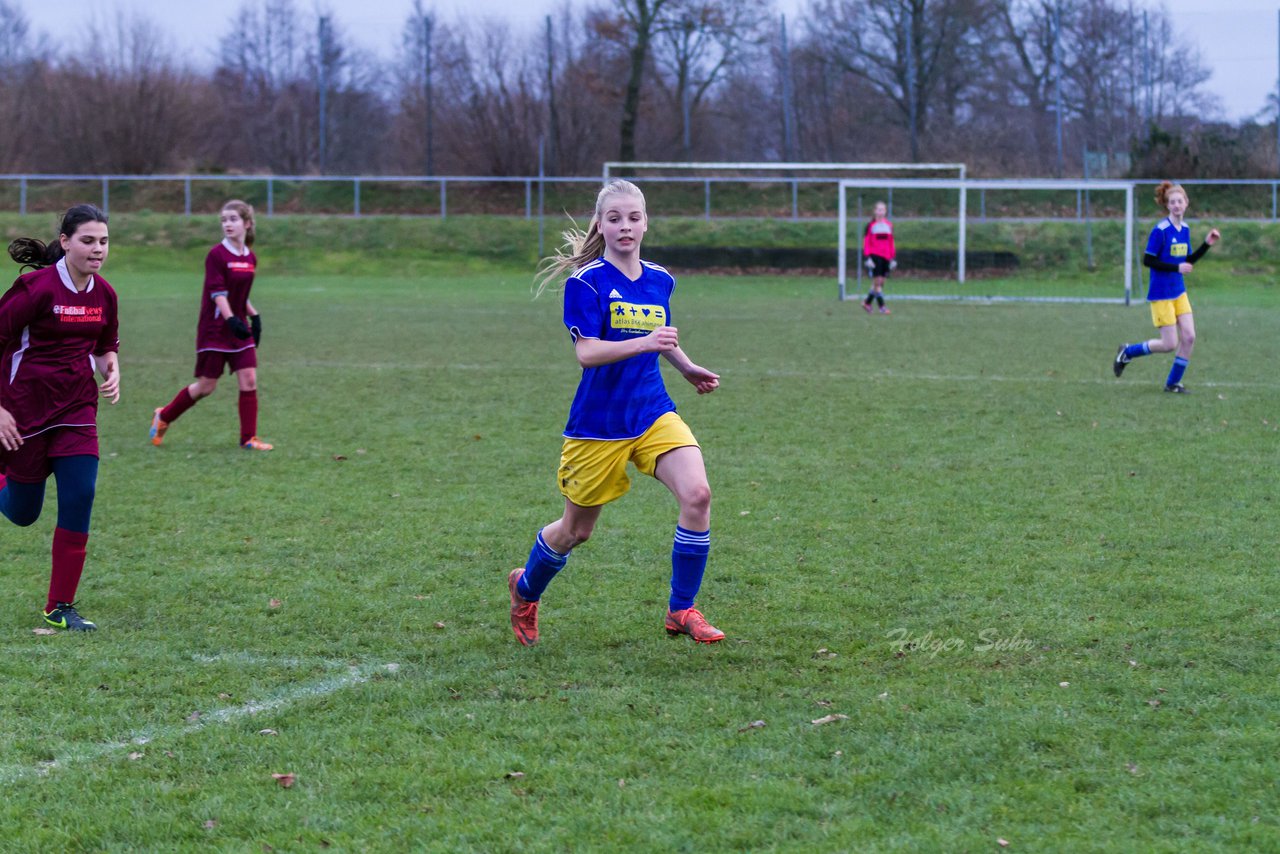 Bild 255 - B-Juniorinnen TSV Gnutz o.W. - SV Henstedt Ulzburg II : Ergebnis: ca. 5:0